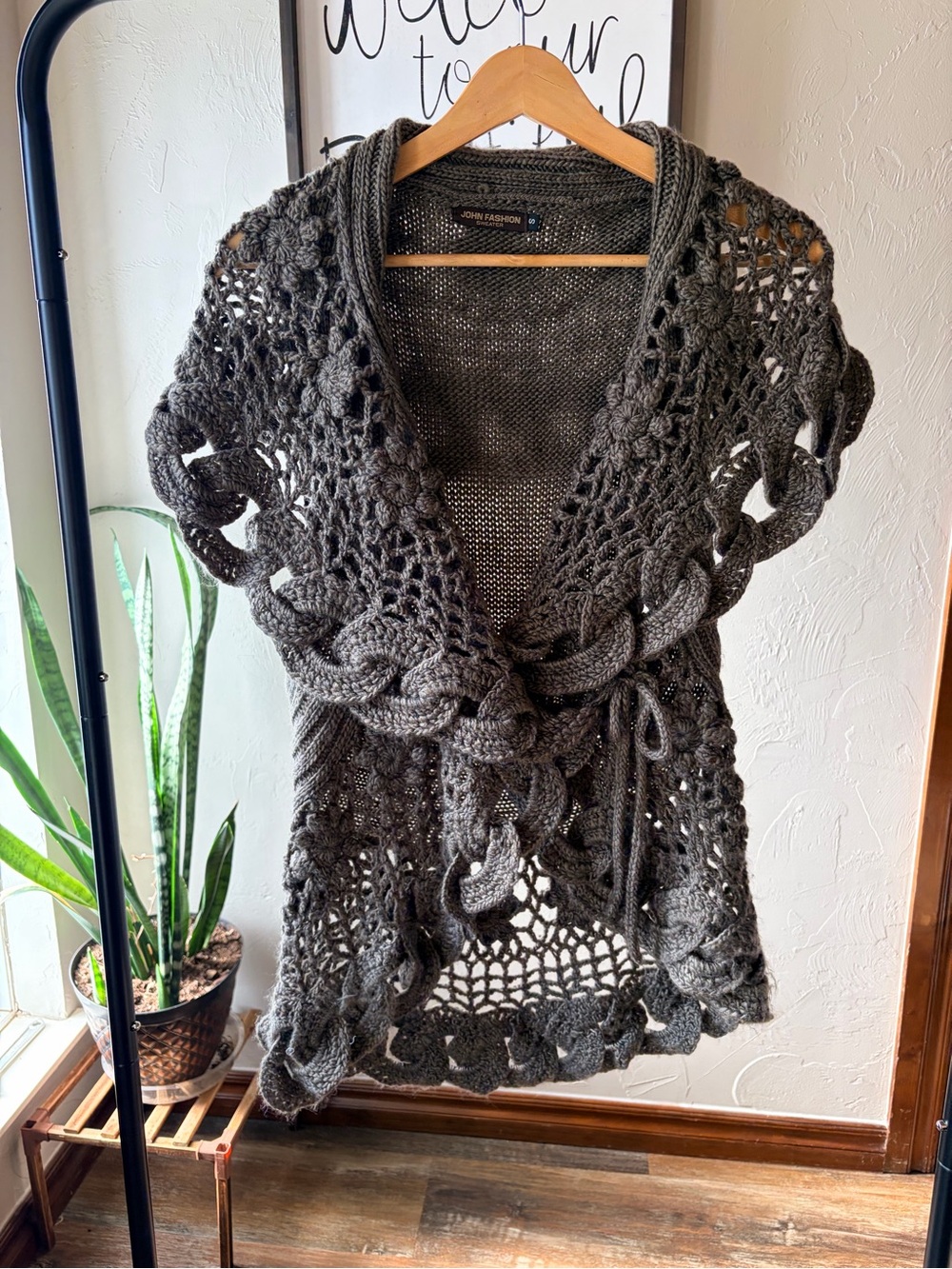 Open Crochet Knit Tie-Waist Cardigan Sweater vest- gray/green Wool/Poly/AcSize S